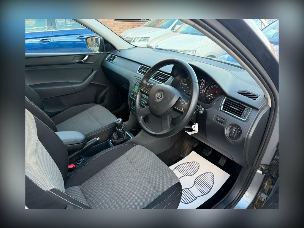 Skoda Rapid 1.4 Elegance Tsi Dsg 121 Bhp. 1 Owner-9 Skoda S Grey #10