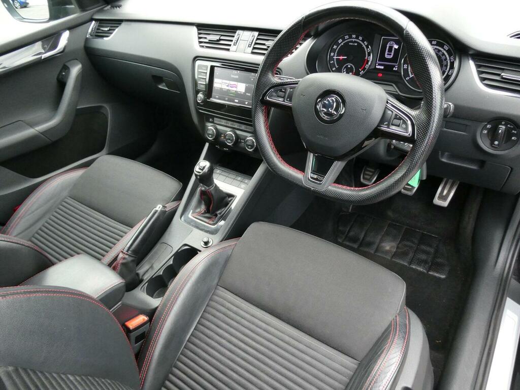 Skoda Octavia 2.0 Tdi Vrs Euro 6 Ss Snav Black #2