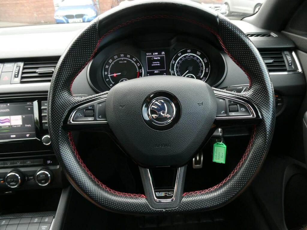 Skoda Octavia 2.0 Tdi Vrs Euro 6 Ss Snav Black #5