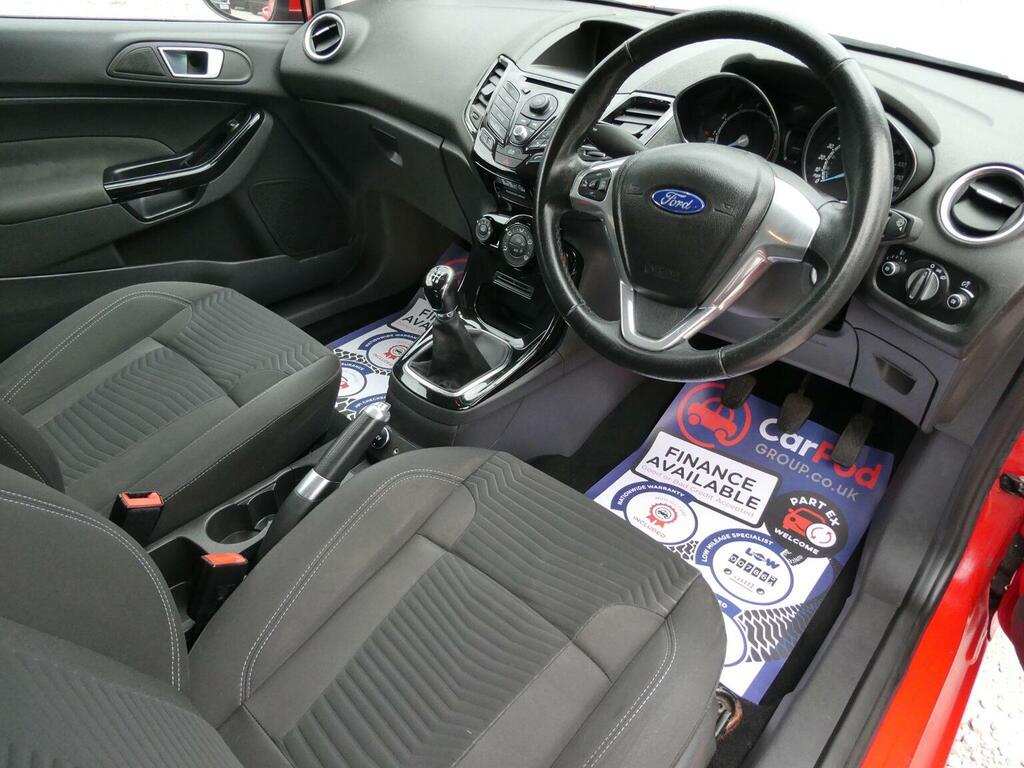 Ford Fiesta 1.25 Zetec Euro 5 Red #2