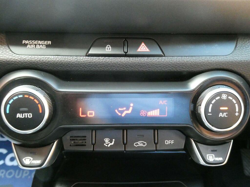 Kia Stonic 1.0 T Gdi 3 Suv Dct Euro 6 Ss 118 B Grey #19