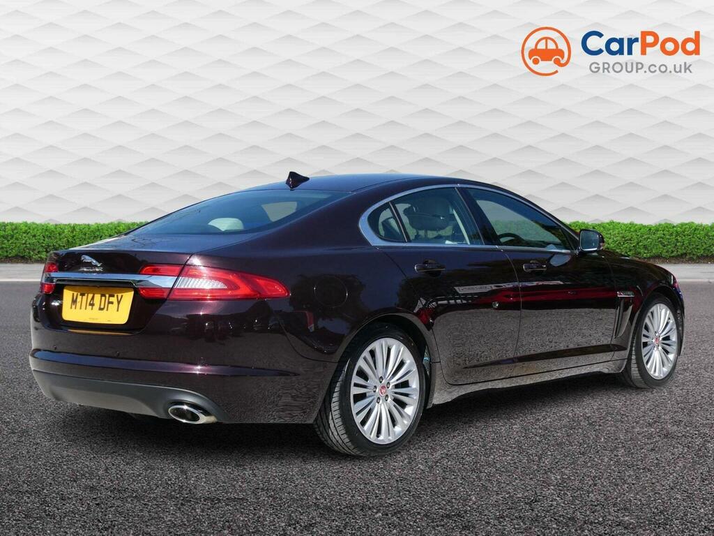 Jaguar XF 2.2D Portfolio Euro 5 Ss Red #3