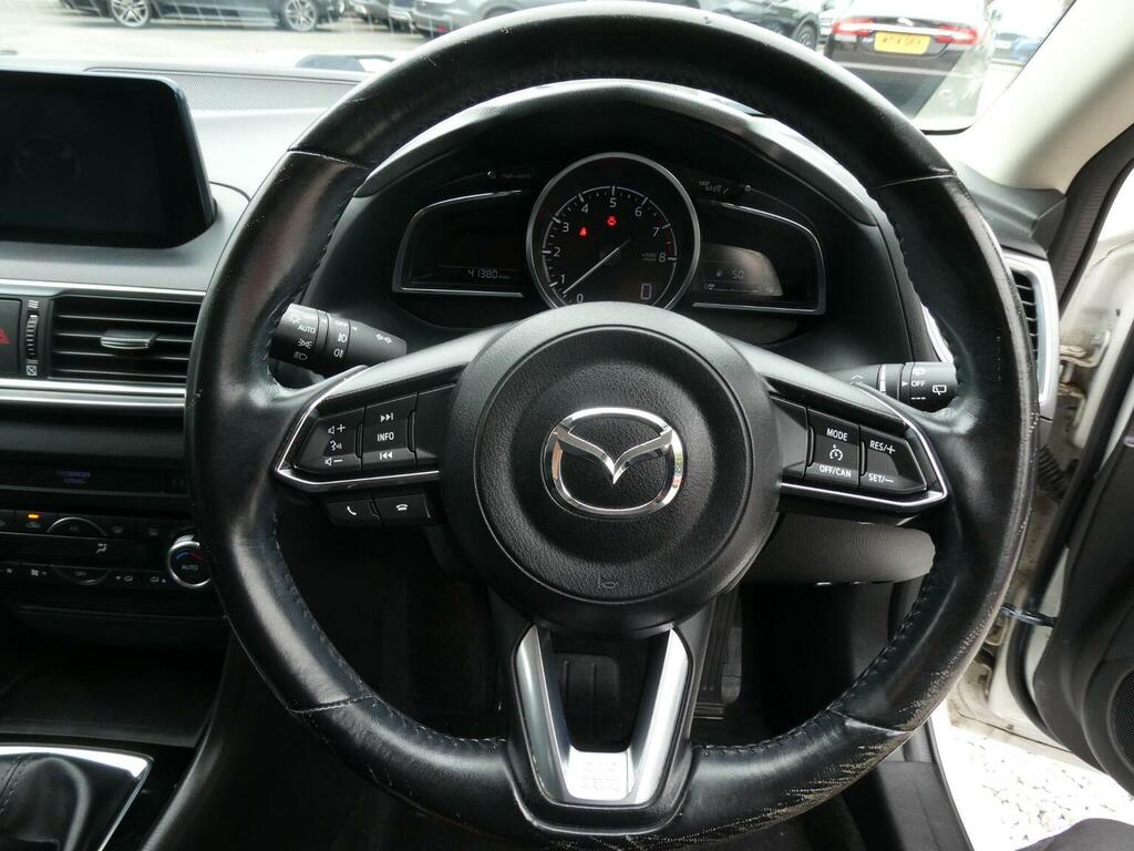Mazda 3 Hatchback 2.0 Skyactiv-g Sport Nav Euro 6 Ss BF66URV White #5