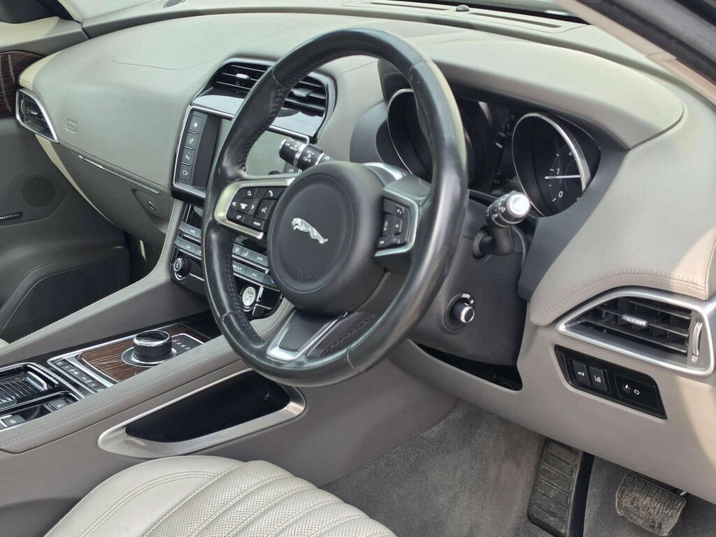Jaguar F-Pace 2.0 D240 Portfolio Awd Euro 6 Ss Blue #6