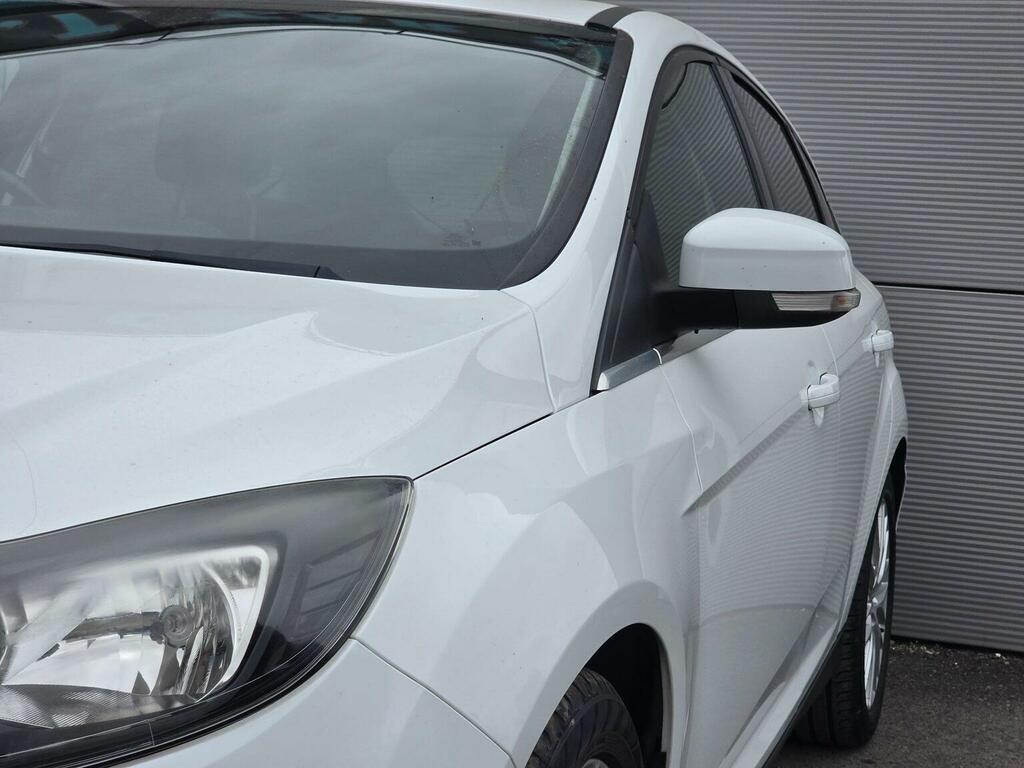 Ford Focus 1.0T Ecoboost Zetec Euro 5 Ss White #4