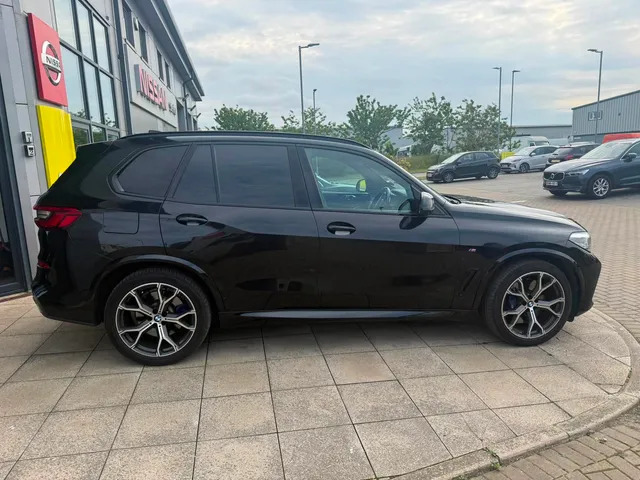 BMW X5 Xdrive30d M Sport Black #2