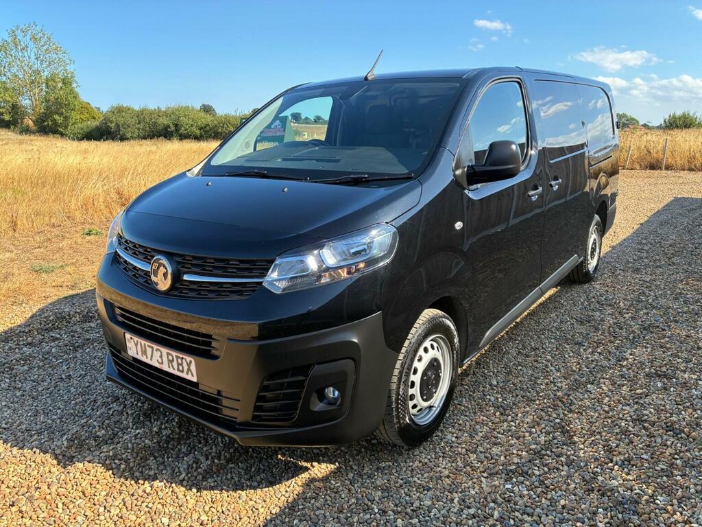 Vauxhall Vivaro 2.0 Turbo D 3100 Prime L2 H1 Euro 6 6Dr Black #3