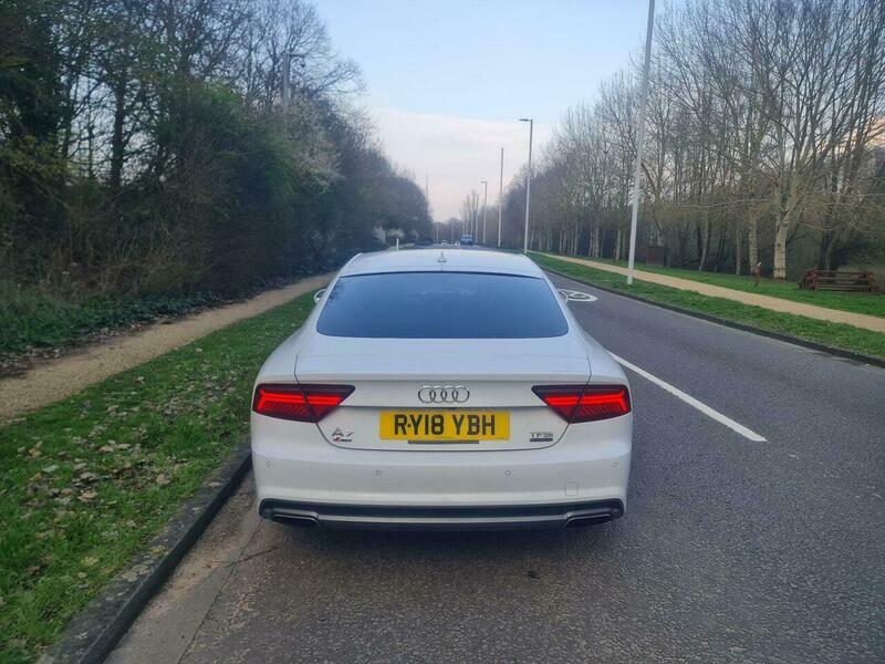 Audi A7 S Line 2.0 White #2