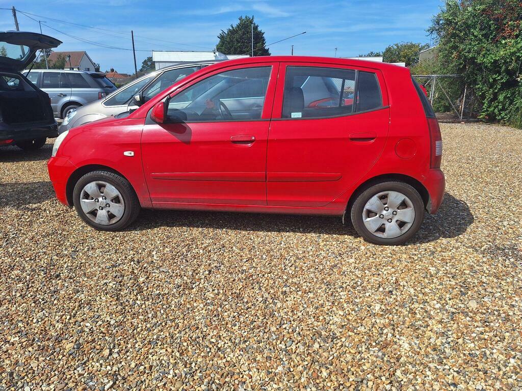Kia Picanto 1.1 LX Red