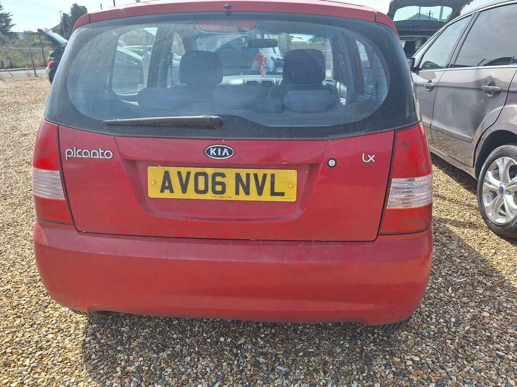 Kia Picanto 1.1 LX Red #4