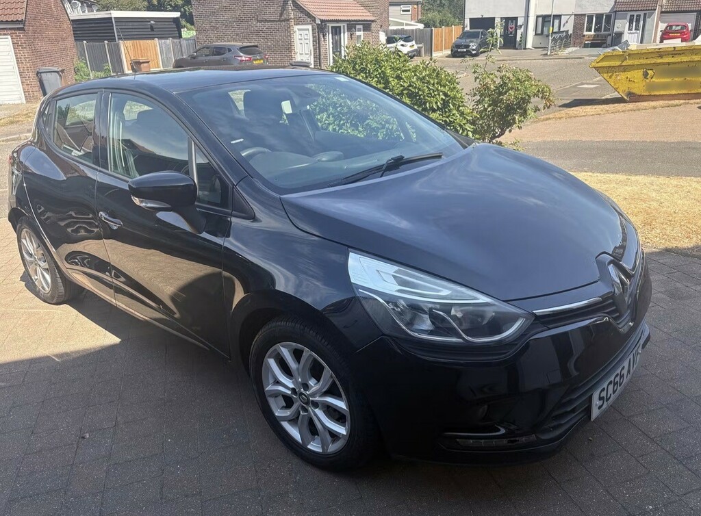Renault Clio 0.9 Dynamique Nav Tce 90 Black