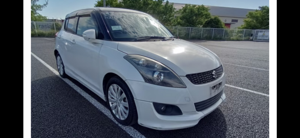 Suzuki Swift Hatchback 2010 - 2017 2013 White