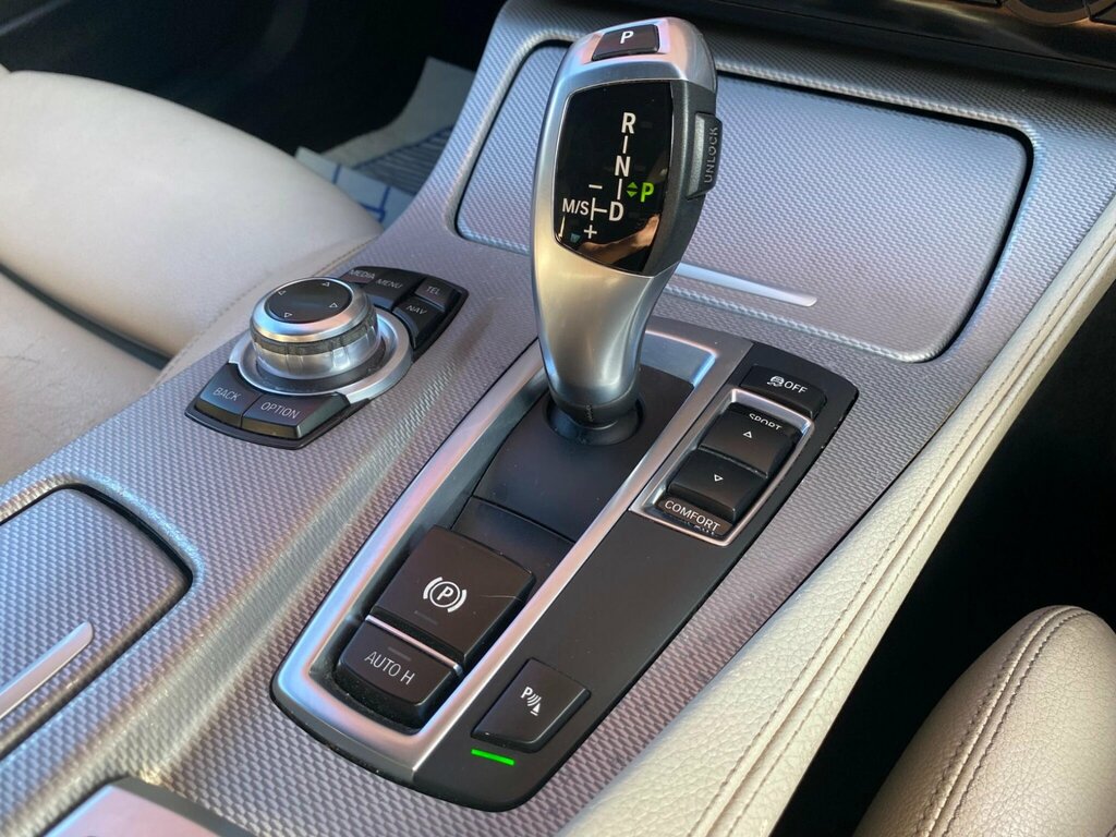 BMW 5 Series 2.0 520D M Sport White #34