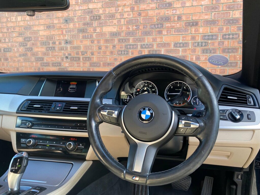 BMW 5 Series 2.0 520D M Sport White #27