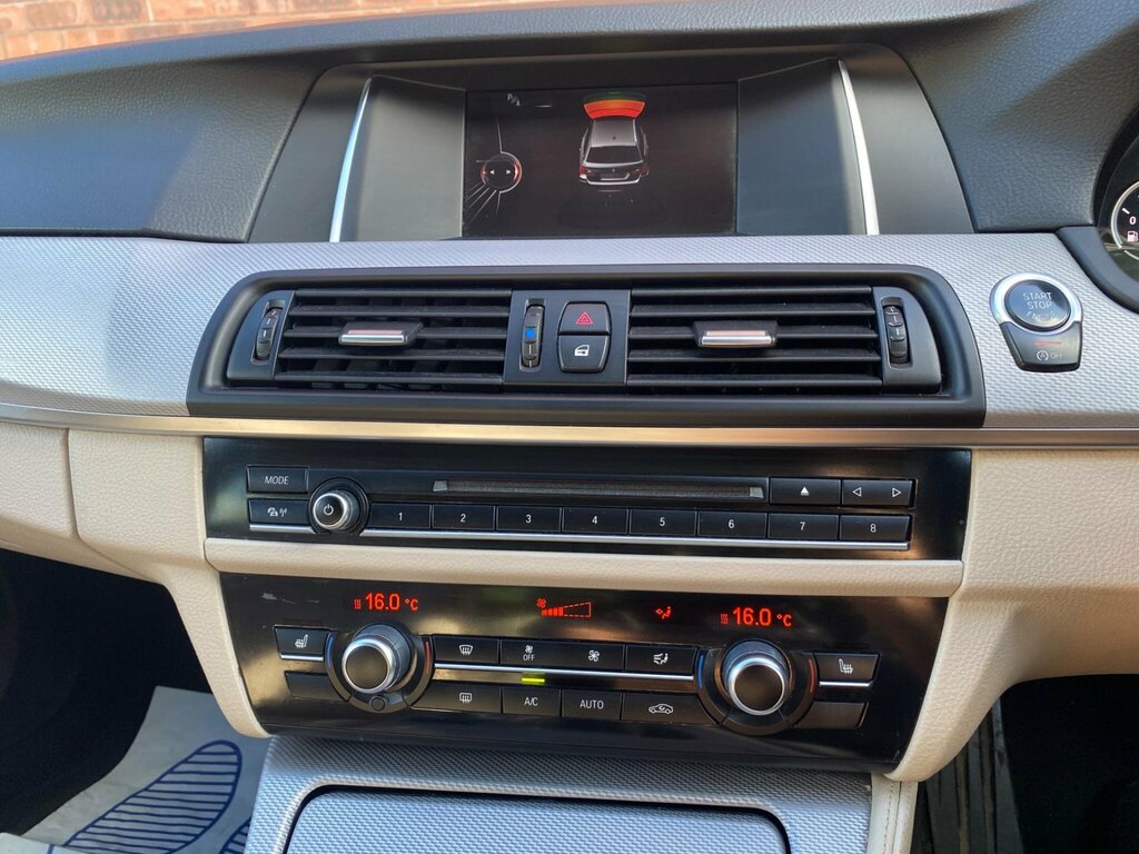 BMW 5 Series 2.0 520D M Sport White #36