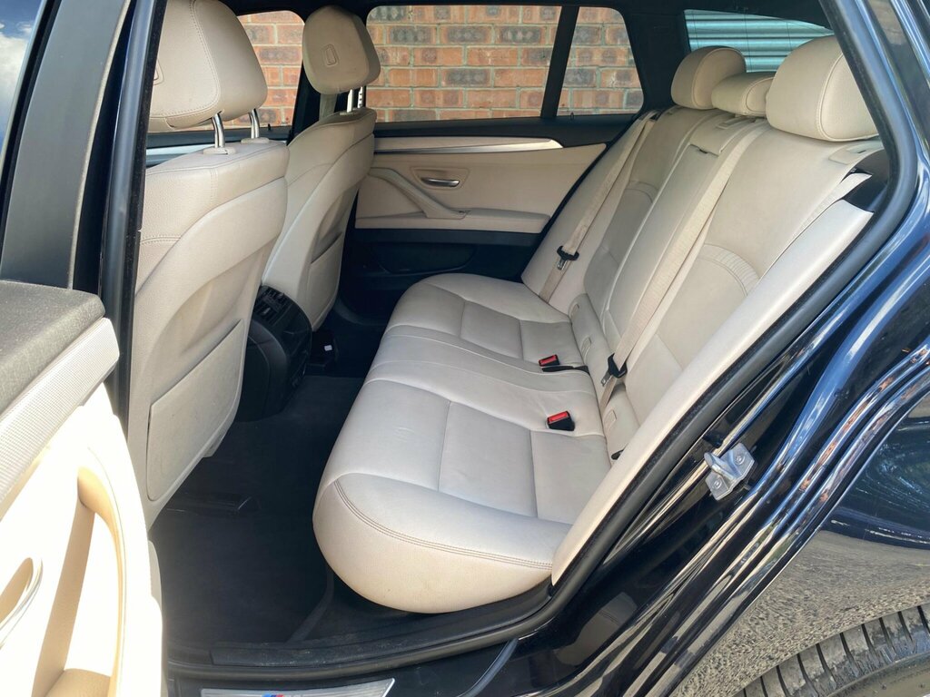 BMW 5 Series 2.0 520D M Sport White #17