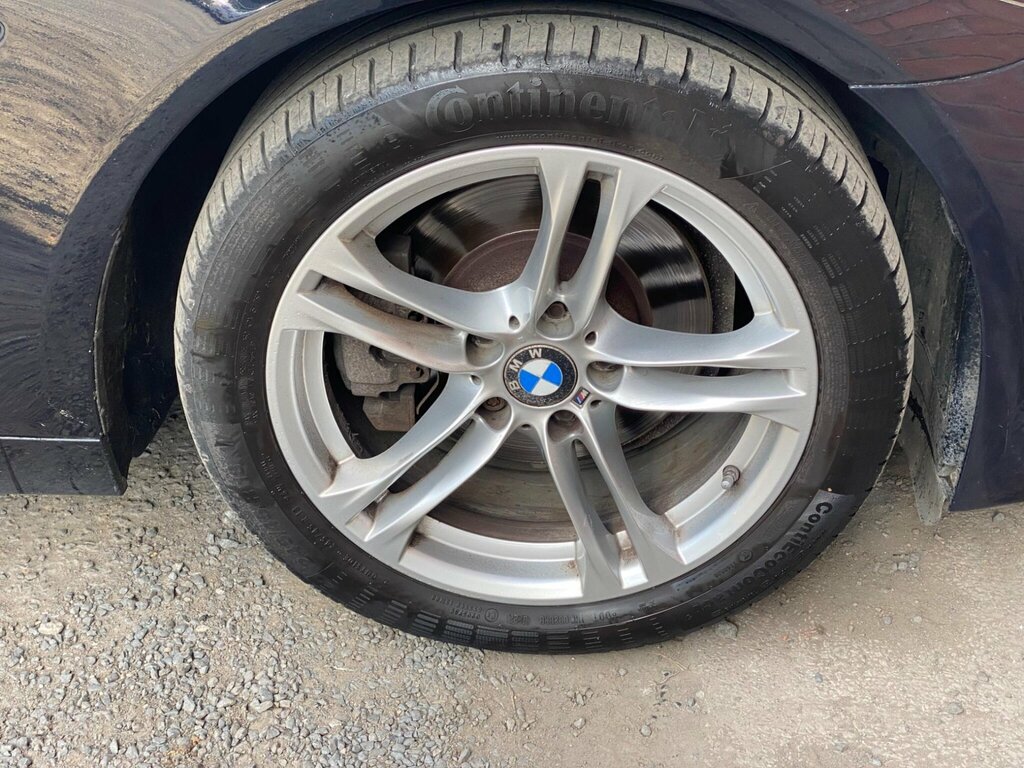 BMW 5 Series 2.0 520D M Sport White #51