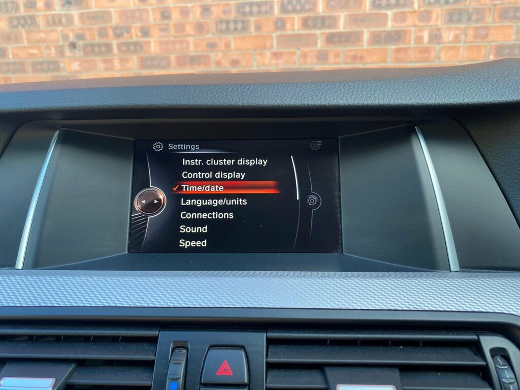 BMW 5 Series 2.0 520D M Sport White #48