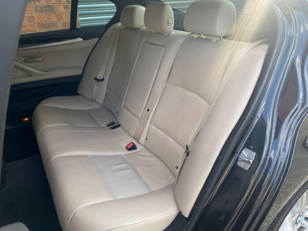 BMW 5 Series 2.0 520D M Sport Saloon Black #18