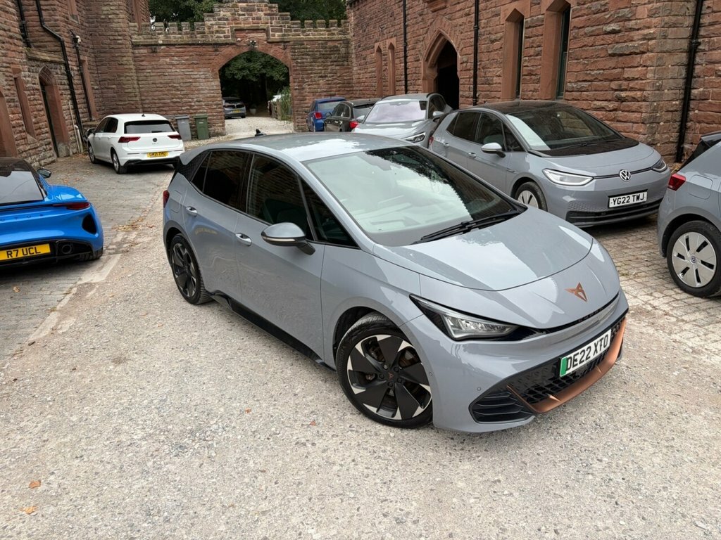 Cupra Born 58Kwh V2 Hatchback 204 Ps Grey #2