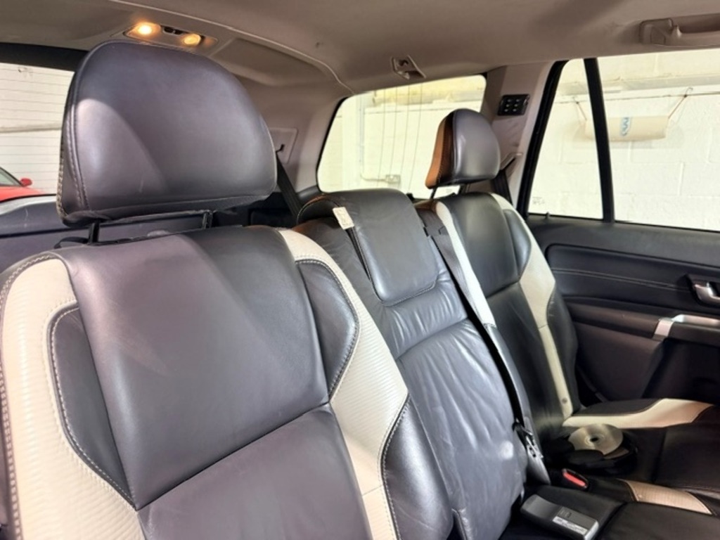 Volvo XC90 4X4 2.4 D5 Se Lux Geartronic 4Wd Euro 5 2014 Black #8
