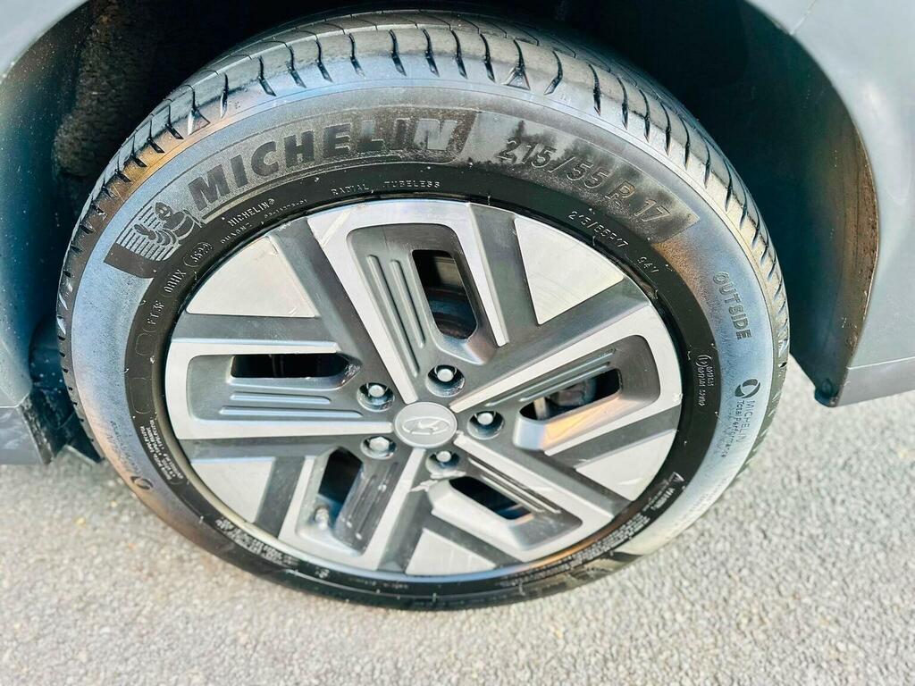 Hyundai Kona 64Kwh Premium 10.5Kw Charger BT23ZHP Grey #4