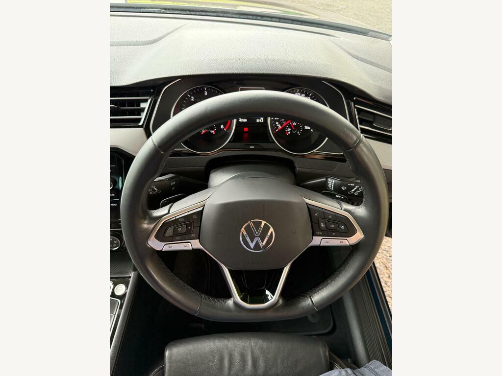 Volkswagen Passat Mk8 Facelift Est 1.5 Tsi 150Ps R-line Evo Grey #31
