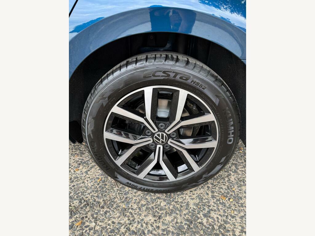 Volkswagen Passat Mk8 Facelift Est 1.5 Tsi 150Ps R-line Evo Grey #13