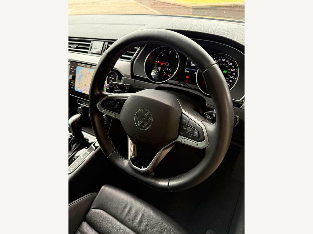 Volkswagen Passat Mk8 Facelift Est 1.5 Tsi 150Ps R-line Evo Grey #22