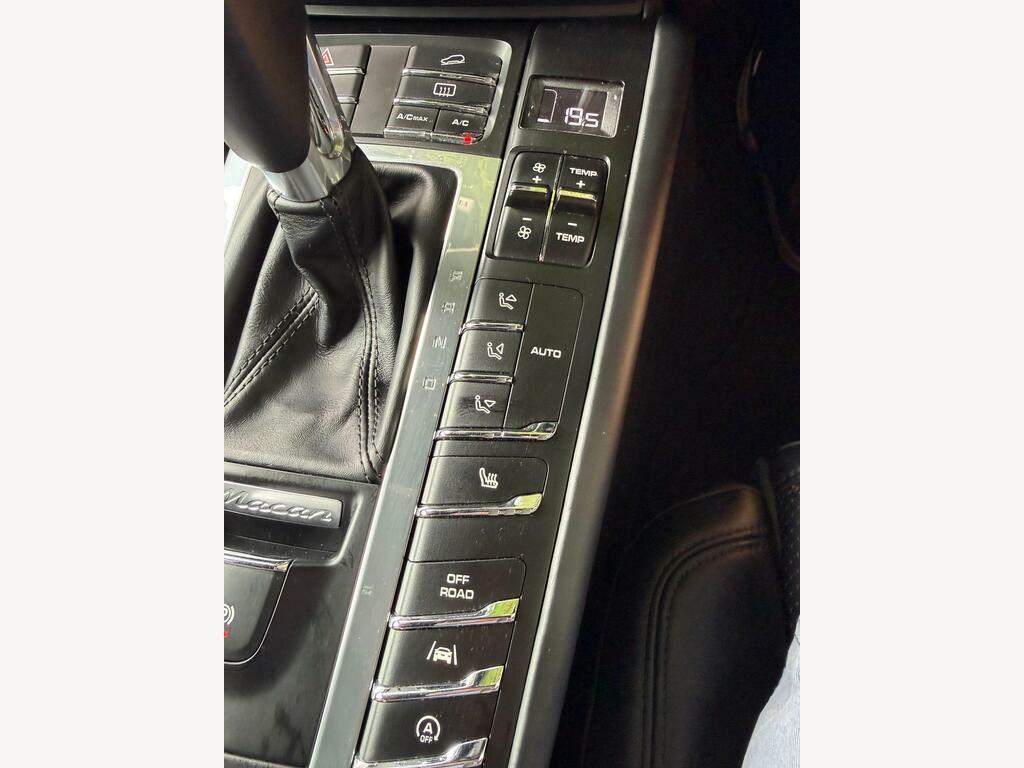 Porsche Macan 3.0T V6 Gts Suv Pdk 4Wd Euro 6 Ss 3 Grey #35