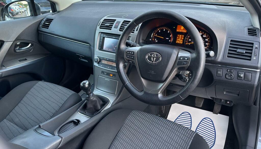 Toyota Avensis 2L T4 Grey #13