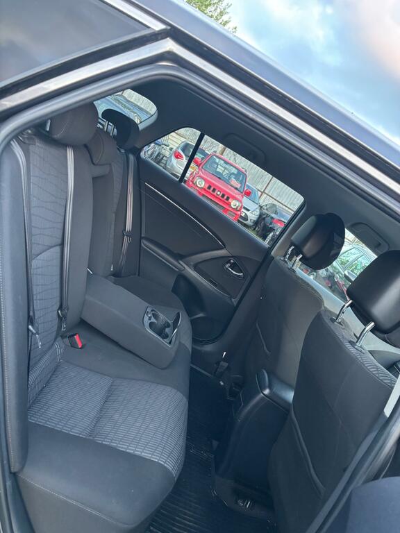 Toyota Avensis 2L T4 Grey #19