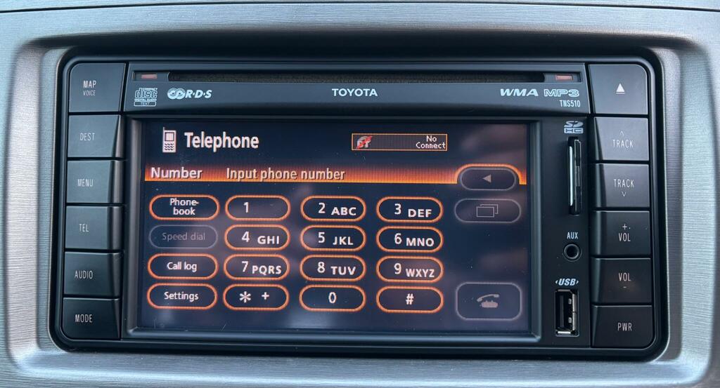 Toyota Avensis 2L T4 Grey #33
