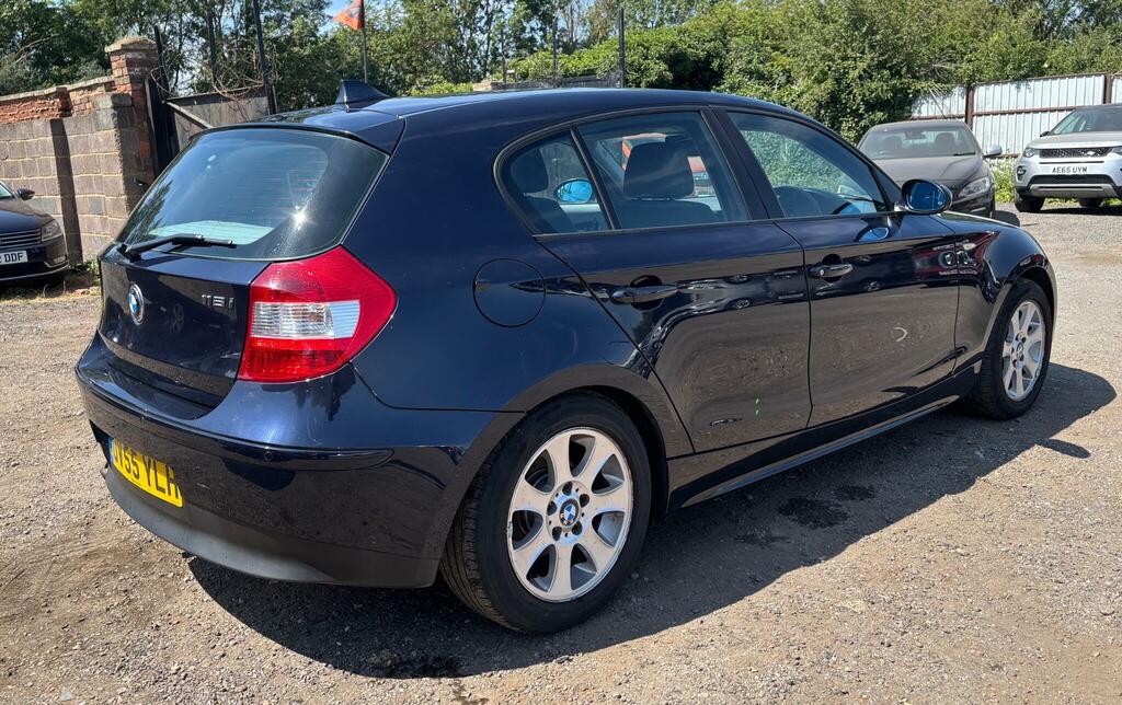 BMW 1 Series Se Blue #3
