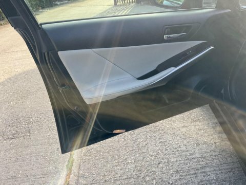 Lexus IS 300H F-sport Cvt Grey #24