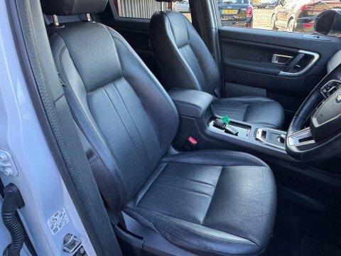 Land Rover Discovery Sport 2.0 Td4 Landmark White #2