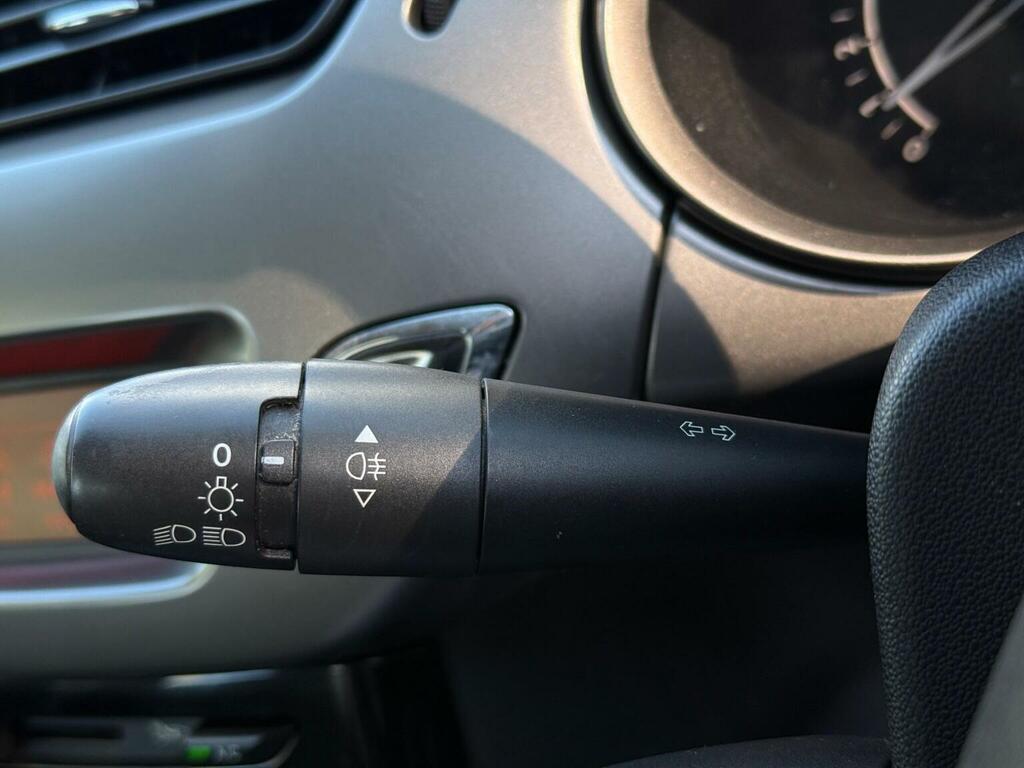 Citroen C3 1.2 Puretech Edition Euro 6 Silver #27
