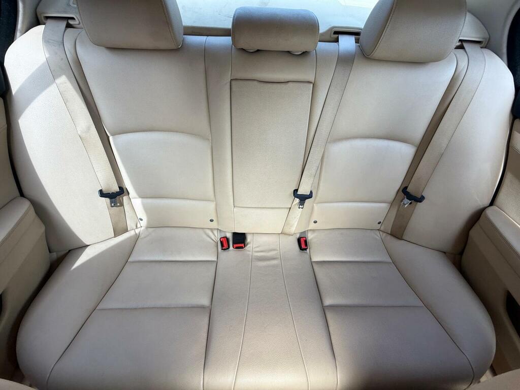 BMW 5 Series 2.0 520D Se Touring 181 Bhp Silver #24