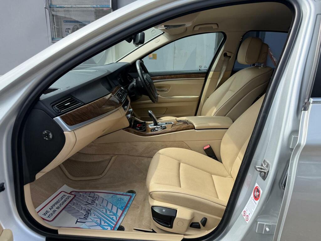 BMW 5 Series 2.0 520D Se Touring 181 Bhp Silver #16