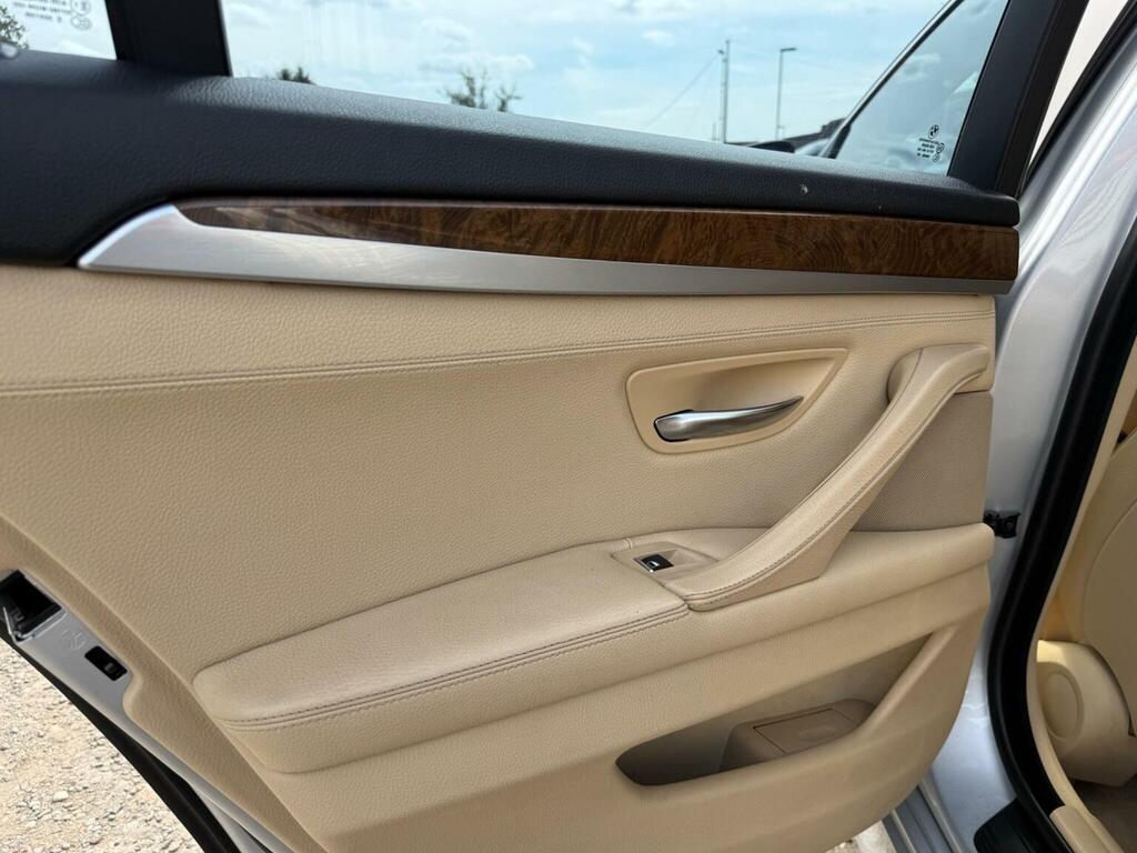 BMW 5 Series 2.0 520D Se Touring 181 Bhp Silver #23