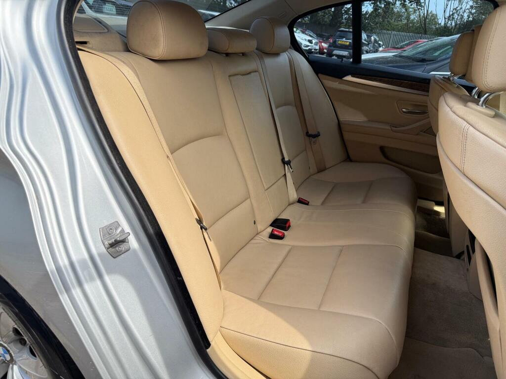 BMW 5 Series 2.0 520D Se Touring 181 Bhp Silver #27