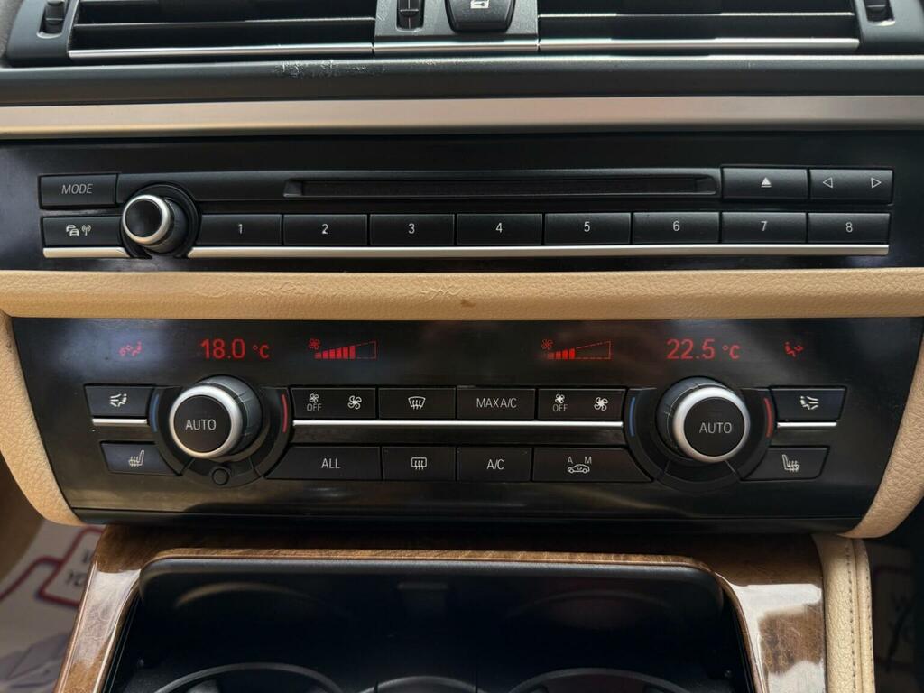 BMW 5 Series 2.0 520D Se Touring 181 Bhp Silver #42