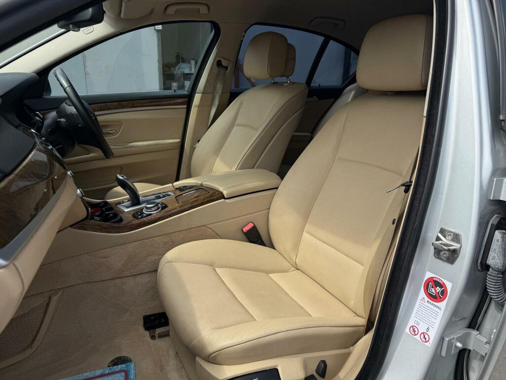 BMW 5 Series 2.0 520D Se Touring 181 Bhp Silver #17