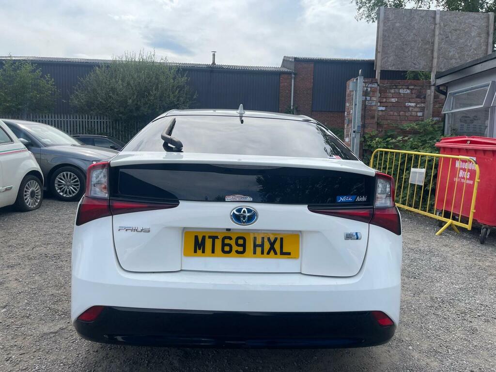 Toyota Prius 1.8 Vvt-h Business Edition Hatchback Hy White #5