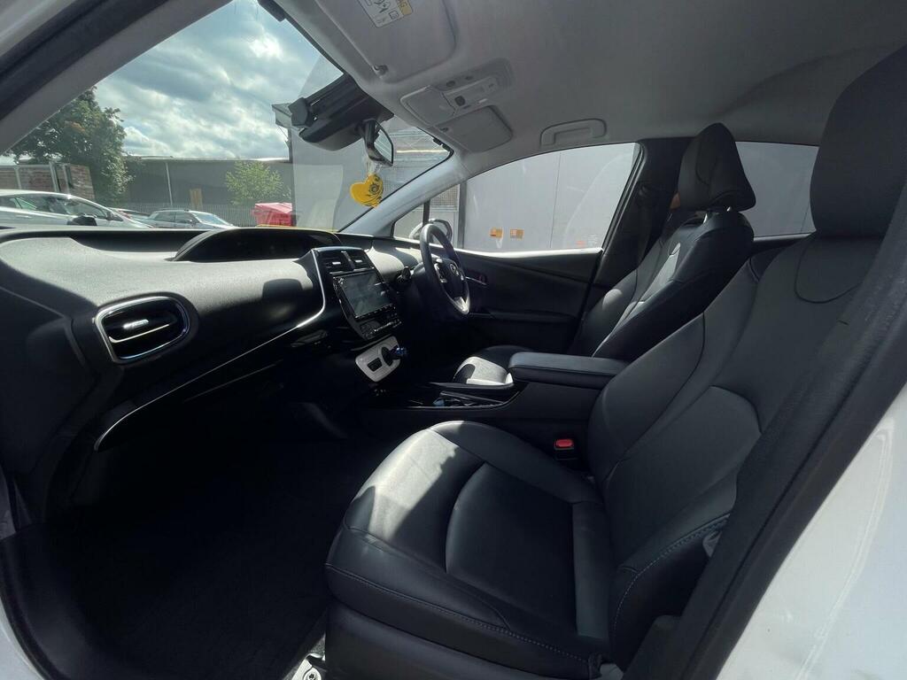 Toyota Prius 1.8 Vvt-i Excel Plug-in Hybrid Red #15