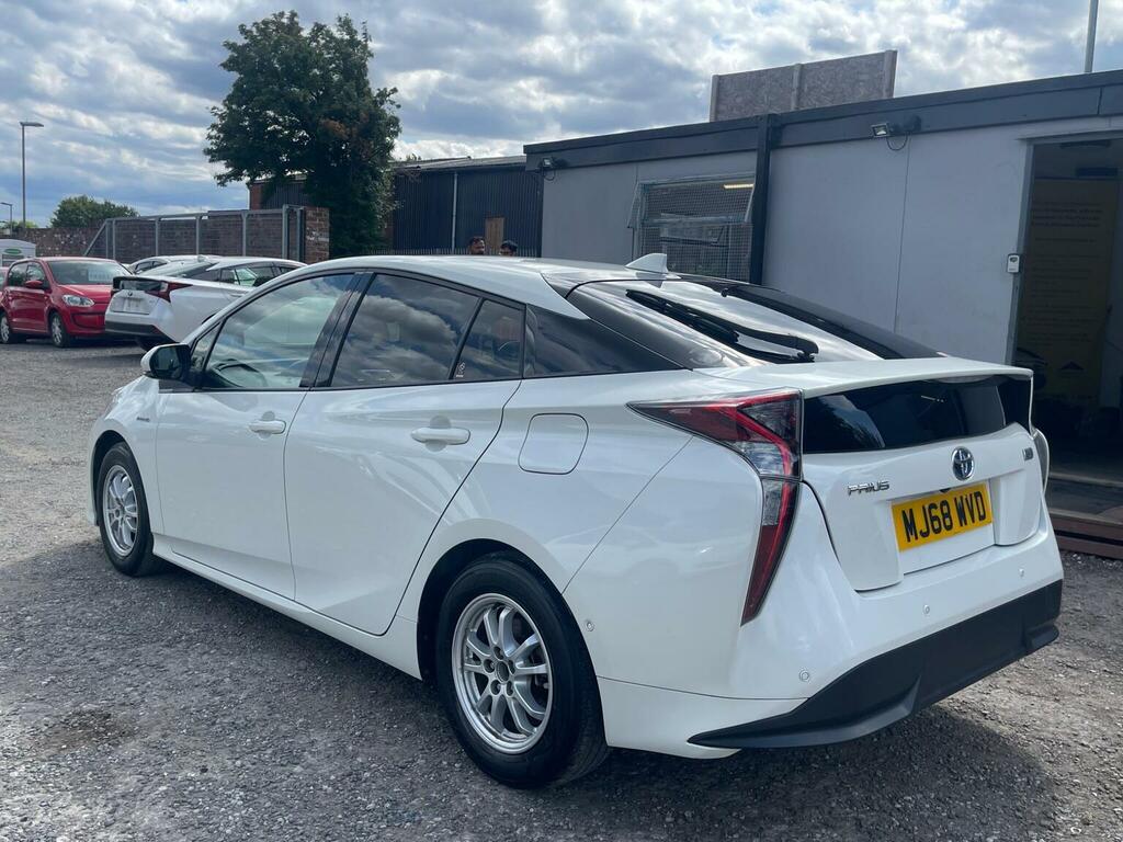 Toyota Prius 1.8 Vvt-h Business Edition Cvt Euro 6 Ss White #5