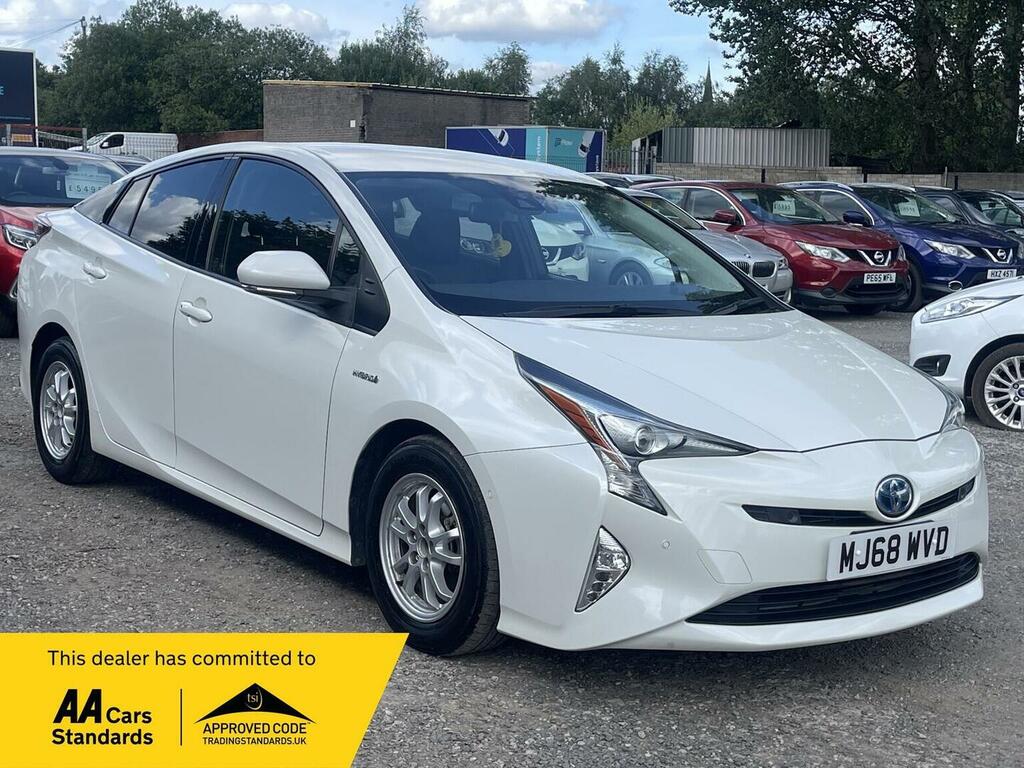 Toyota Prius 1.8 Vvt-h Business Edition Cvt Euro 6 Ss White