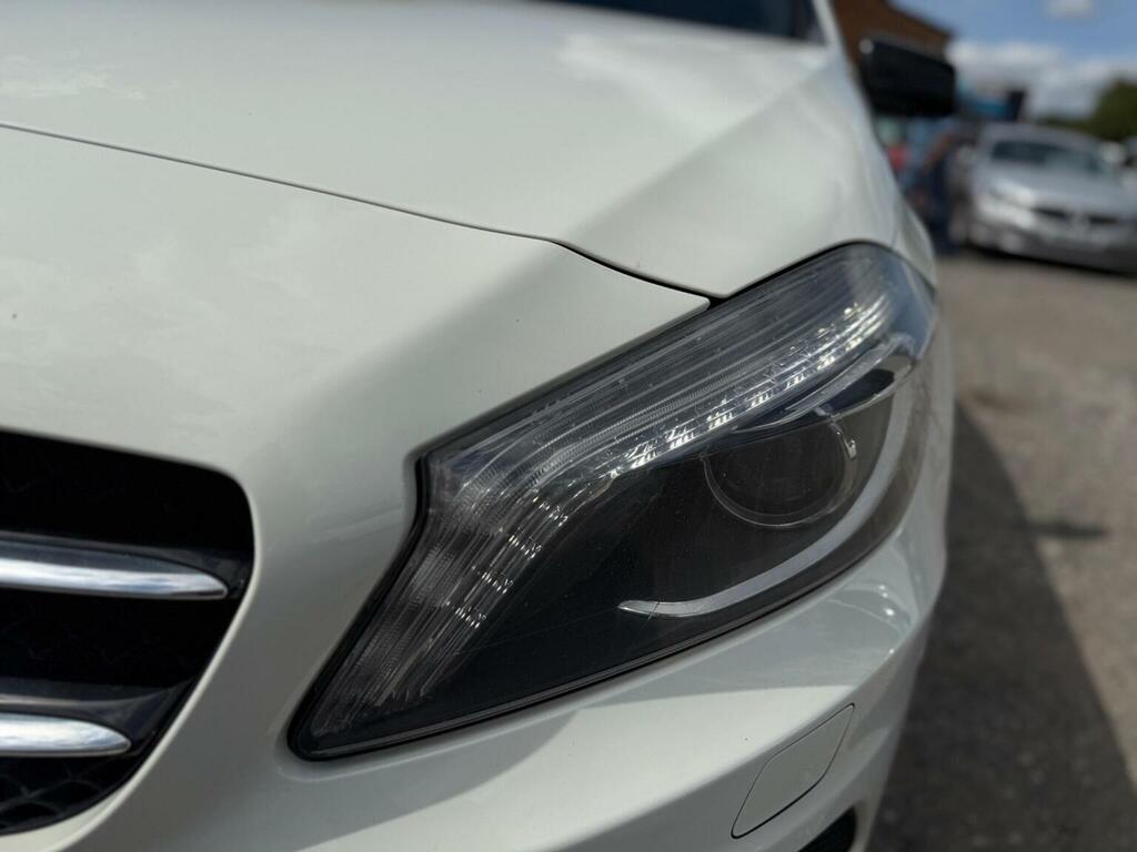 Mercedes-Benz A Class 1.6 A180 Sport 7G-dct Euro 6 Ss White #48