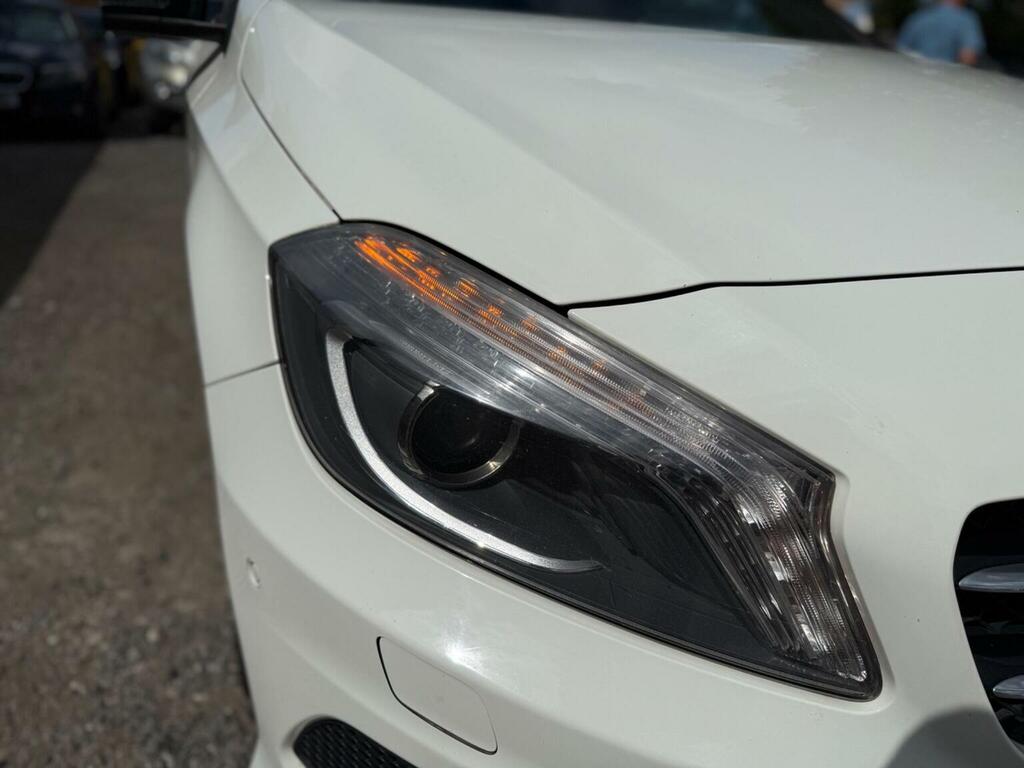Mercedes-Benz A Class 1.6 A180 Sport 7G-dct Euro 6 Ss White #49