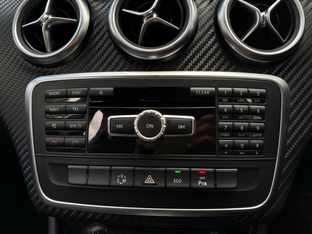 Mercedes-Benz A Class 1.6 A180 Sport 7G-dct Euro 6 Ss White #37